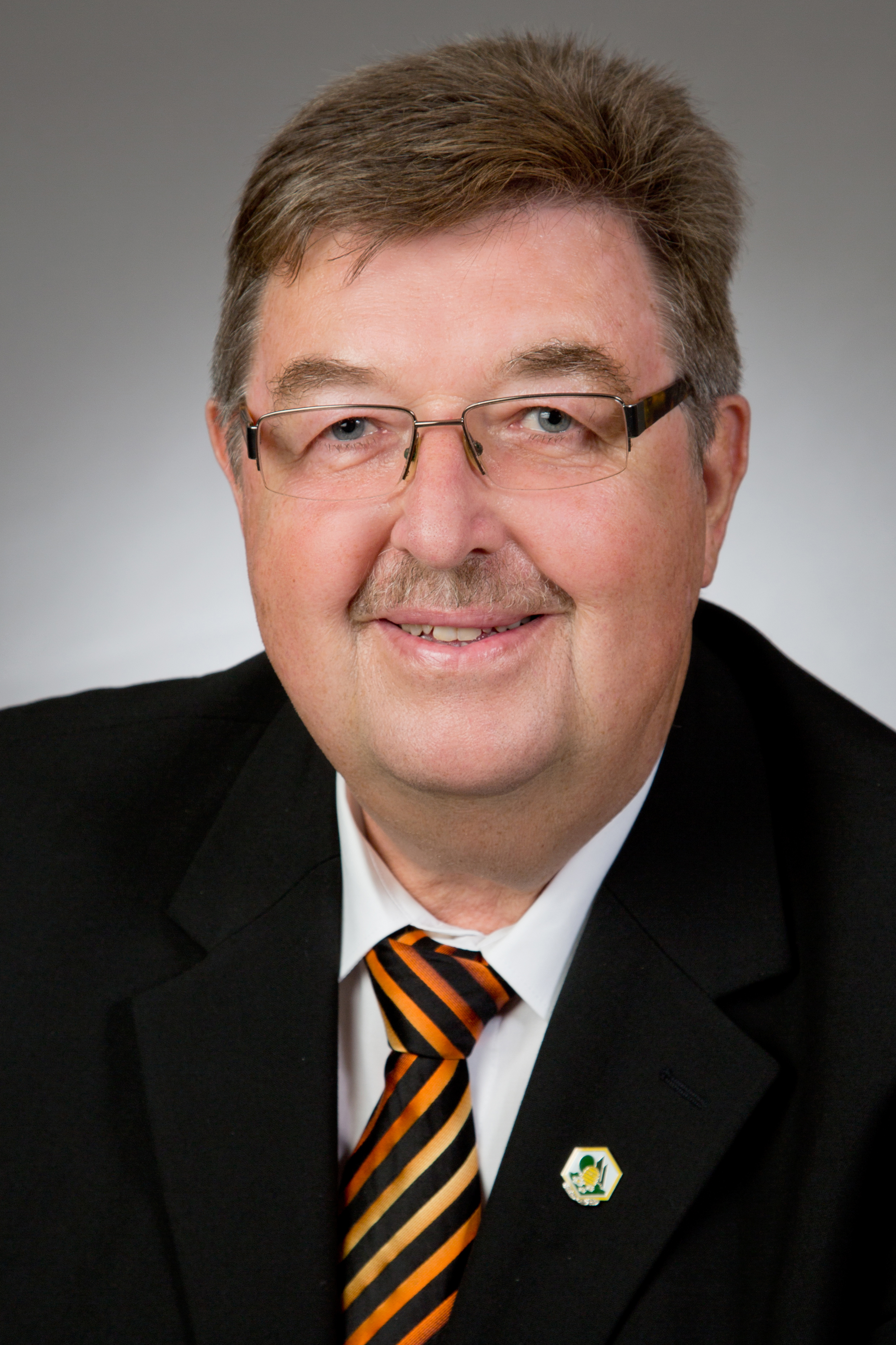 <b>Peter Maske</b> ist Präsident des Deutschen Imkerbundes. - 2015_peter_maske