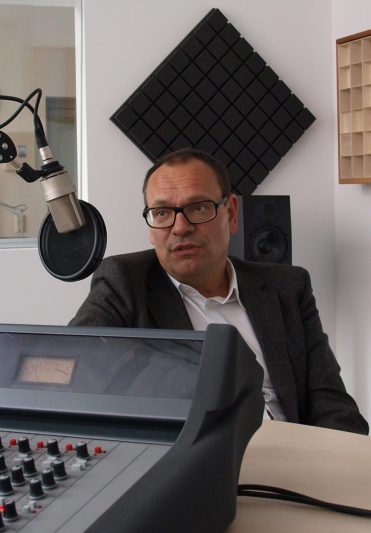 Hans-Jürgen Jakobs - Chefredakteur der Online-Ausgabe der Süddeutschen Zeitung, zu Besuch im detektor.fm-Studio.