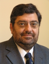 Prof. Günther Maihold - ist stellv. Direktor der Stiftung Wissenschaft und Politik und Honorarprofessor am Lateinamerika-Institut der FU Berlin.
