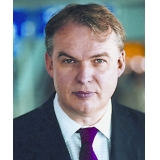Thomas Kropp - ist Leiter des Geschäftsbereichs Konzernpolitik und Bevollmächtigter des Vorstands der Deutschen Lufthansa AG.