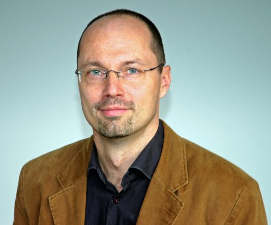 Steffen Kröhnert. - Arbeitet am Berlin Institut für Bevölkerung und Entwicklung.