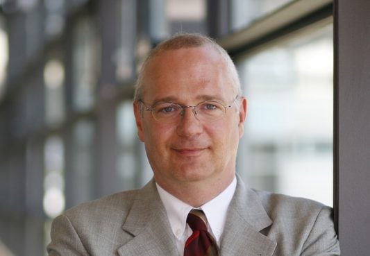 Stefan Sell - Professor für Volkswirtschaftslehre, Sozialpolitik und Sozialwissenschaften in Koblenz und Arbeitsmarkt-Experte.