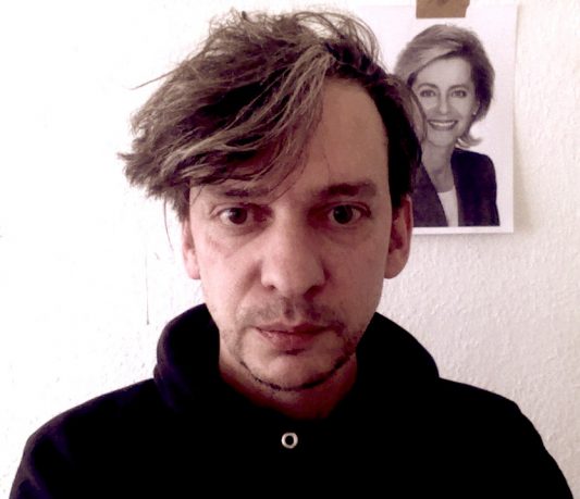Sascha Kösch - Mitbegründer und Geschäftsführer der De:Bug