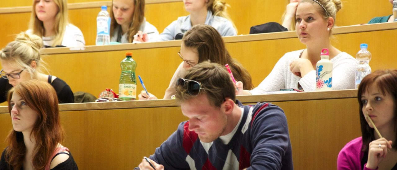 Deutsche Studenten bekommen ab 2016 mehr Geld. Foto: GOerasmus – Informationsveranstaltung zu geförderten Auslandsaufenthalten mit ERASMUS+ CC BY 2.0 | Universität Salzburg (PR)/ flickr.com