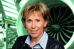 Annette Wiedemann - ist Leiterin des Bereichs Industrie und Aviation der DEKRA Akademie GmbH.