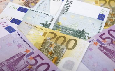 Auf bis zu 200 Millionen Euro hofft der Fonds für ehemalige Heimkinder der DDR. Foto:  	Q.pictures  / pixelio.de; http://www.pixelio.de/media/662185