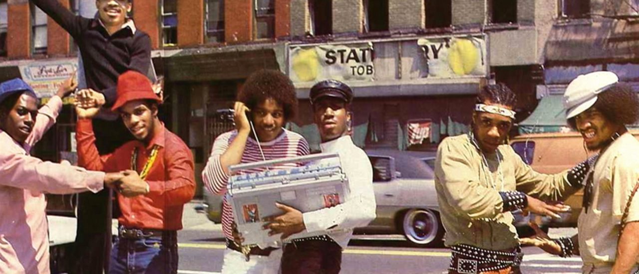 „The Message“ von Grandmaster Flash & The Furious Five aus dem Jahr 1982 gilt als Vater aller sozialkritischen Hip-Hop-Tracks.