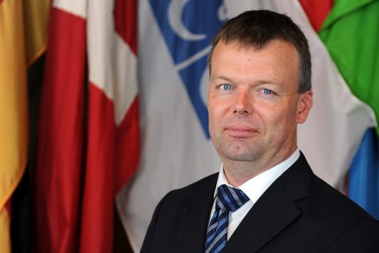 Alexander Hug - ist der stellvertretende Leiter der Ukraine-Mission.