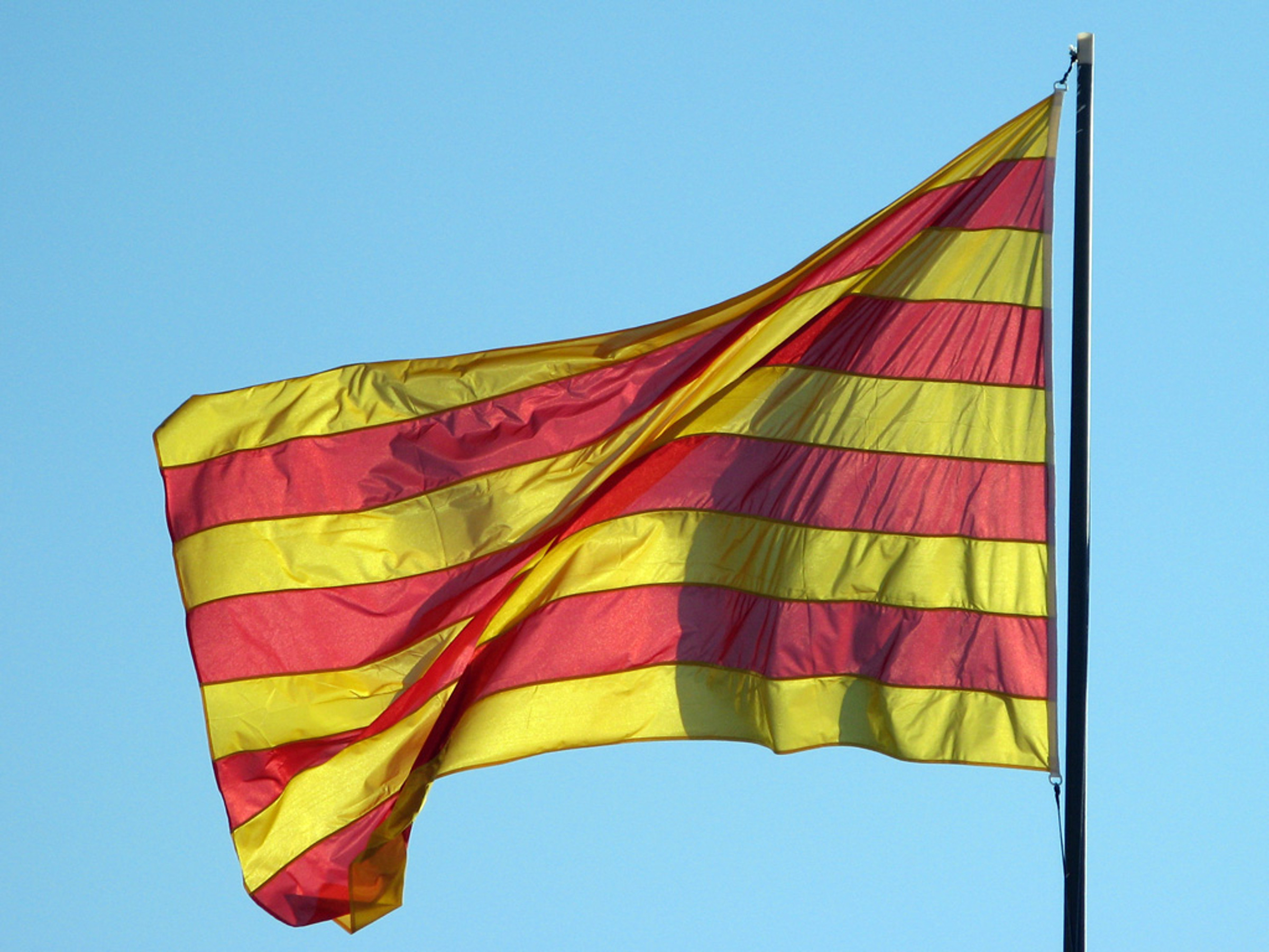 флаг каталонии фото