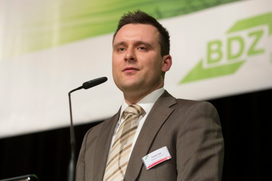 Thomas Liebel - ist stellvertretender Bundesvorsitzender der Deutschen Zoll- und Finanzgewerkschaft