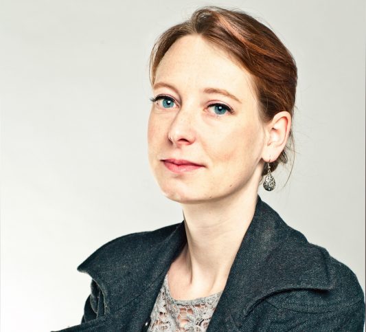 Susanne Götze  - schreibt als freie Journalistin für verschiedene Magazine und Zeitungen