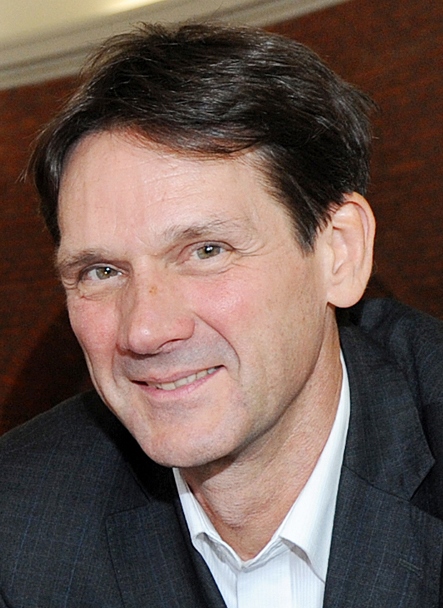 Christoph Scherrer - Professor für Globalisierung und Politik an der Universität Kassel.