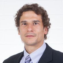 Sebastian Uhrich - ist Professor für Sportökonomie und Sportmanagement an der Deutschen Sporthochschule Köln