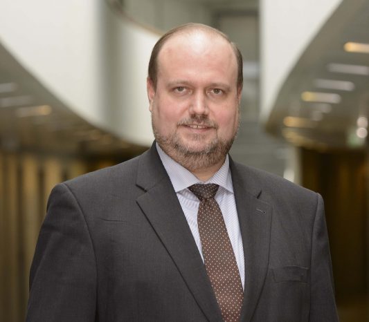 Frank-Christian Pauli - ist Referent für Finanzen beim Bundesverband der Verbaucherzentrale.