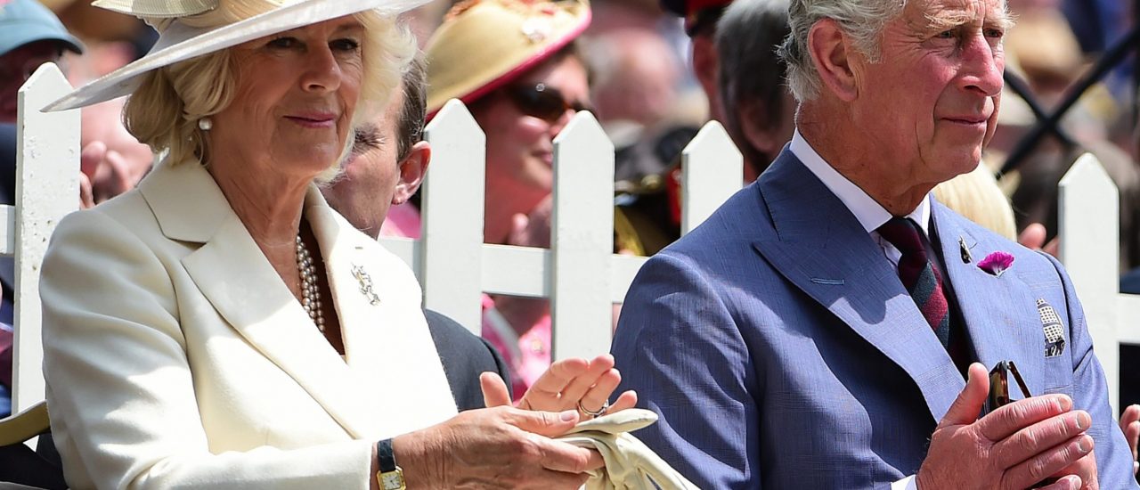 Lassen sich auch zwölf Jahre nach ihrer Hochzeit vermutlich nicht scheiden: Camilla Parker Bowles und Prinz Charles. Foto: AFP | Emmanuel Dunand