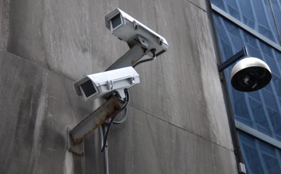 Welches Ausmaß hat der Abhörskandal um die Geheimdienste wirklich? Der NSA-Untersuchungsausschuss soll das klären. Doch kann er das? Foto: Surveillance CC BY-SA 2.0 | Jonathan McIntosh / flickr.com