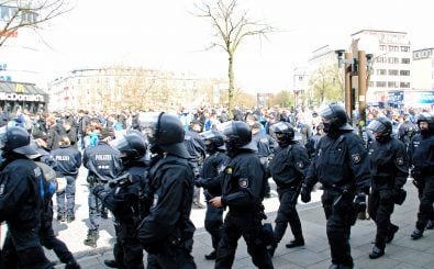 Foto: FC Hansa Rostock Demo in Hamburg | CC BY-ND 2.0 | mabi.photography