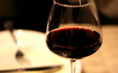 Foto: red wintery wine at Osteria Marco | CC BY 2.0 |  Jing / flickr.com