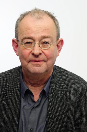 Wolfgang Zellner - forscht beim Institut für Friedensforschung und Sicherheitspolitik zur OSZE.