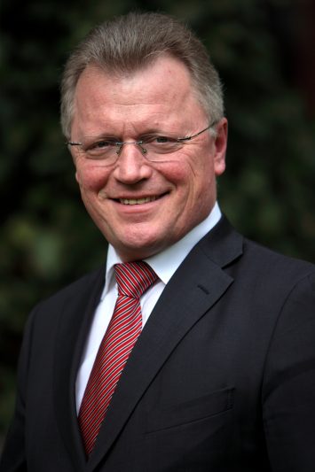 Eberhard Sandschneider - Forschungsdirektor der Deutschen Gesellschaft für Auswärtige Politik.