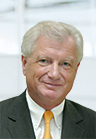 Volker Zintel - ist ehemaliger Sicherheitschef des Frankfurter Flughafens.
