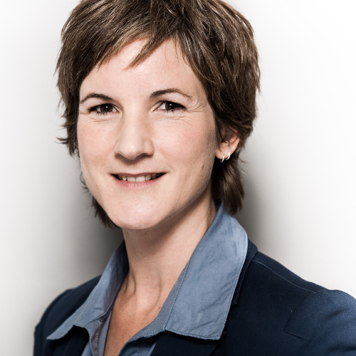 Domenika Ahlrichs - ist stellvertretende Chefredakteurin bei Wired Germany.