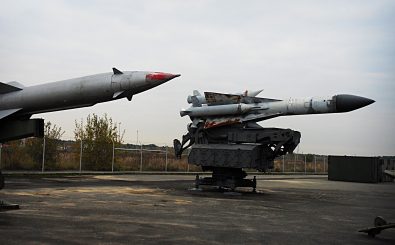 Verstößt der Iran mit seinen Raketentests gegen das Atomabkommen? Foto: SDC14194_Fla1 / credit: CC BY 2.0 | RuckSackKruemel / flickr.com