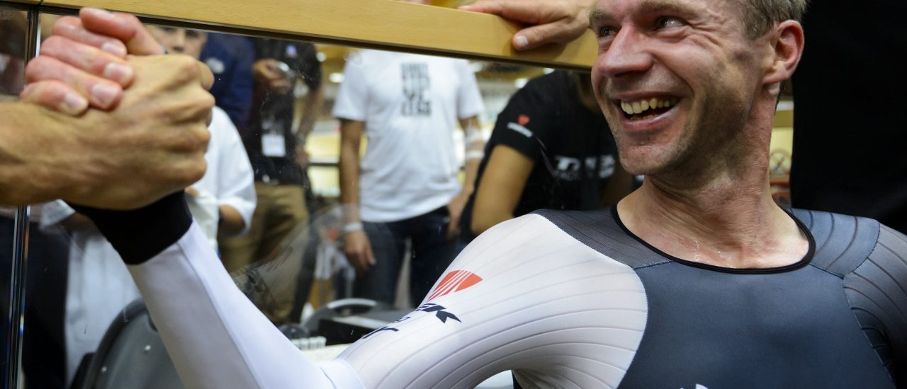 Jens Voigt hier bei seinem Stundenweltrekord. Bild: Fabrice Coffrini | AFP