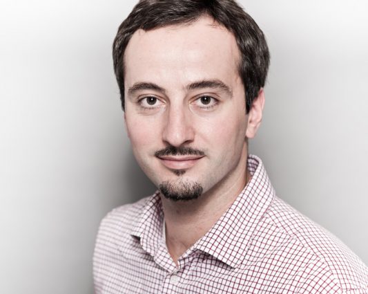 Zacharias Zacharakis - ist Wirtschaftsredakteur bei ZEIT Online.