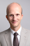 Jörn Grävingholt - ist Politikwissenschaftler beim Deutschen Institut für Entwicklungspolitik. 