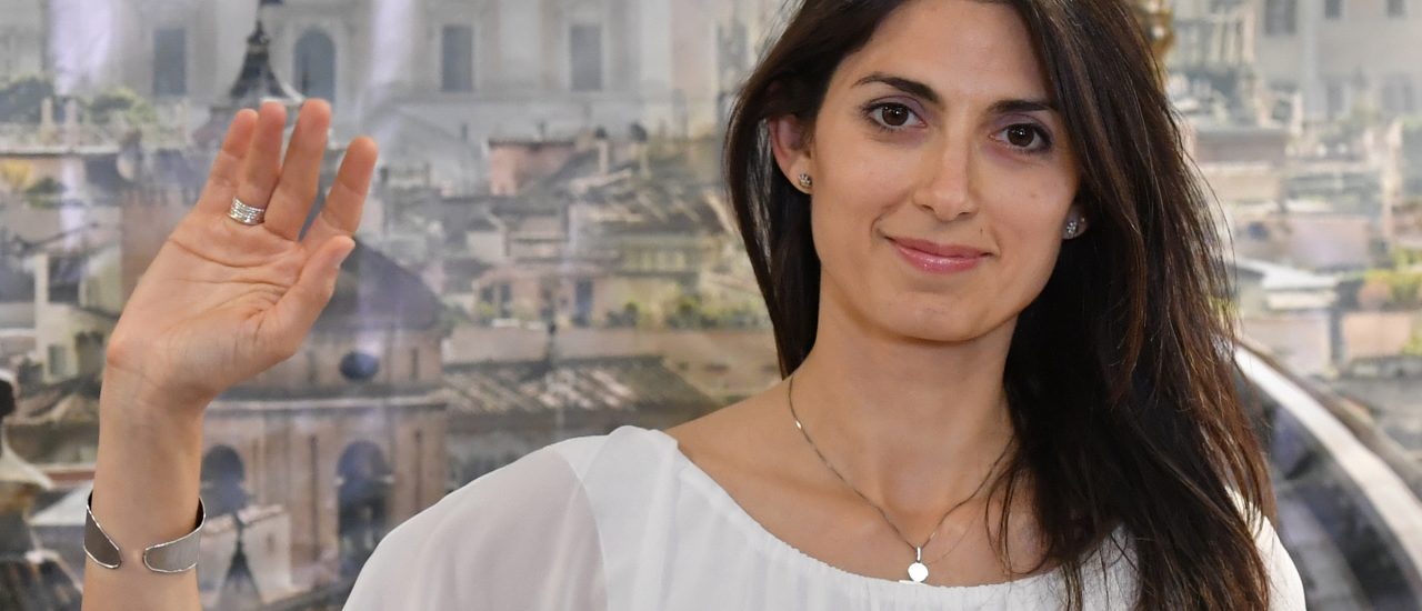 Kann die neue Bürgermeisterin von Rom, Virginia Raggi von der Fünf-Sterne-Bewegung, ihre Wahlversprechen einhalten? Foto: AFP | Tiziana Fabi