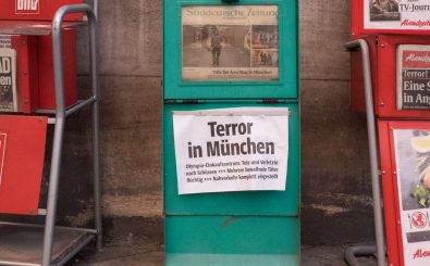Zeitungen berichten über das vermeintliche Attentat in München. Futter für Nachahmungstäter? Der Presserat warnt. Foto: Das ist nicht die „Bild“ Zeitung/ credits: CC BY 2.0 | Harald Brendel / flickr.com
