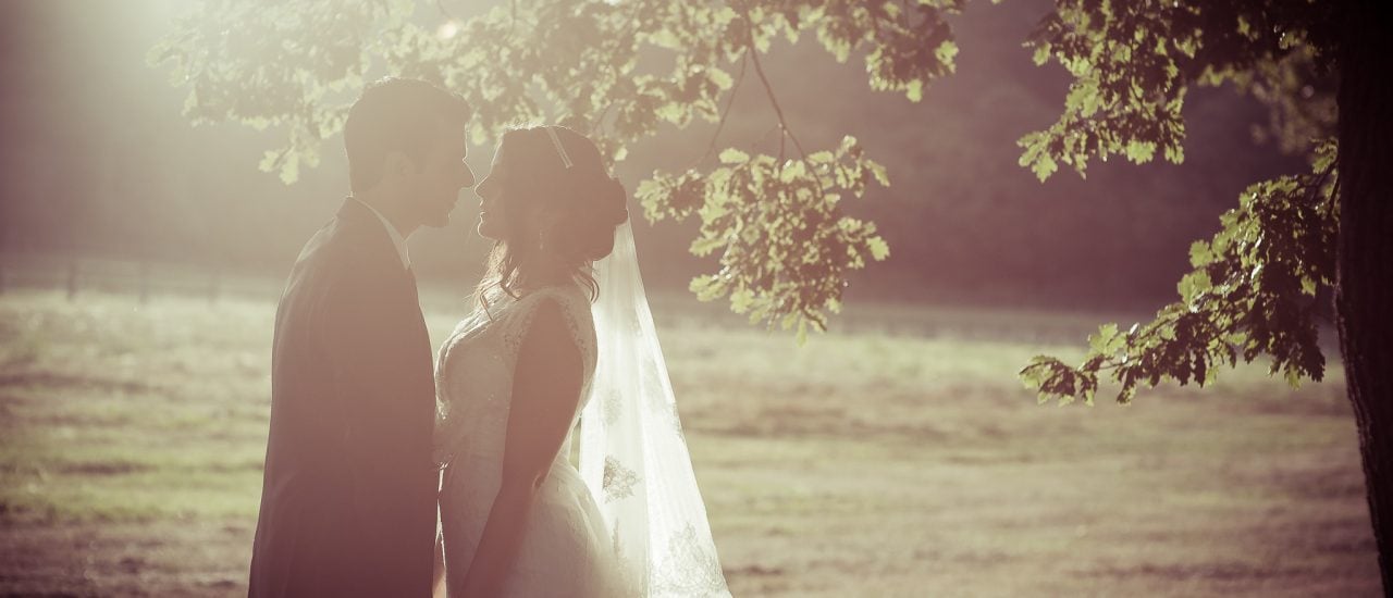Heiraten ist eigentlich was Schönes. Nicht jedoch, wenn Kinder oder Jugendliche verheiratet werden. Die Zahl solcher Ehen steigt an in Deutschland. Foto: Joanne & Jonathan CC BY-SA 2.0 | Agence Tophos / flickr.com