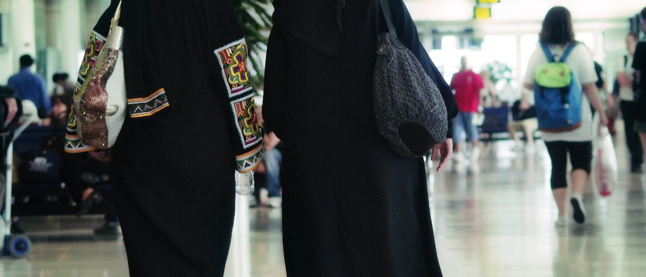 Unionspolitiker fordern ein Burka-Verbot in öffentlichen Ämtern. Foto: Mujeres | CC BY 2.0 | Juanedc / flickr.com