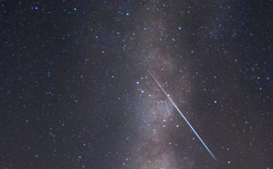 Schnell was wünschen! Bis zu 150 Sternschnuppen sind in der kommenden Nacht am Himmel zu sehen. Foto: Las Perseídas CC BY-SA 2.0 | Kevin Pacheco / flickr.com