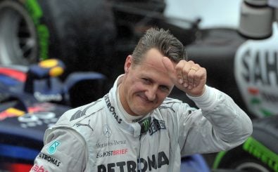 Michael Schumacher ist einer der größten Rennfahrer der Formel-1-Geschichte. Und SMS geschrieben hat er auch. Foto: Yasuyoshi Chiba | AFP