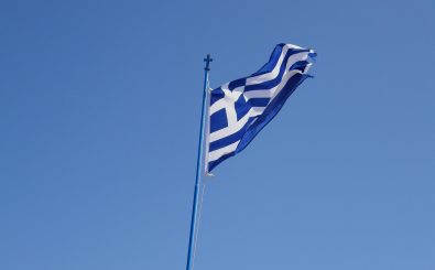 Der IWF prophezeit Griechenland trotz Sparmaßnahmen keinen einfachen Weg aus den Schulden. Foto: Greek Flag/ credits: CC BY 2.0 | Klearchos Kapoutsis / flickr.com