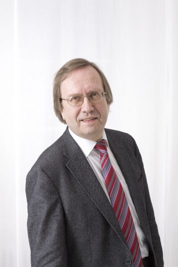 Jürgen Oelkers - kritisiert, dass Bildungsdebatten in Deutschland meist an den Eltern scheitern.
