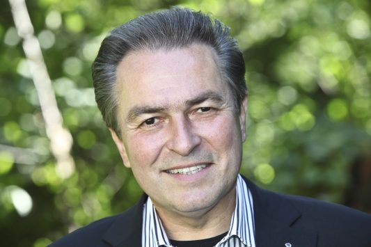 Claus-Peter Hutter - ist Leiter der Akademie für Natur- und Umweltschutz Baden-Württemberg.
