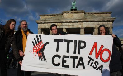 Nicht nur in Berlin ist gegen CETA protestiert worden, auch Belgien hat sich mit Händen und Füßen gewehrt. Foto: Globaler Aktionstag gegen TTIP, CETA & TiSA / Credits: Cornelia Reetz CC BY-SA 2.0 | Mehr Demokratie / flickr.com
