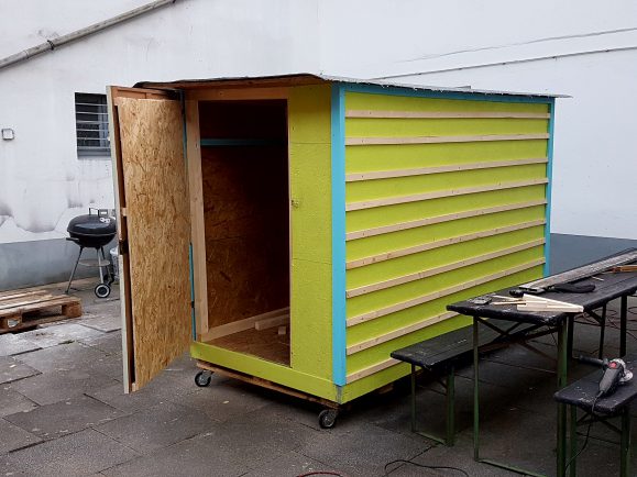 Wohnboxen für Obdachlose – Little Home Köln | detektor.fm