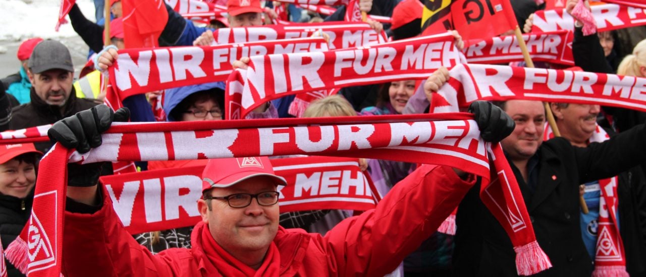 „Wir für mehr!“ Und die anderen profitieren. Haben Gewerkschaften ein Problem mit Trittbrettfahrern? Foto: BMW Wackersdorf CC BY 2.0 | IG Metall Regensburg / flickr.com