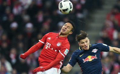 Im direkten Duell hat der FC Bayern München den Überraschungszweiten RB Leipzig in die Schranken verwiesen. Foto: AFP | Christof Stache
