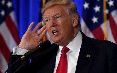 Für die Journalisten auf der Pressekonferenz hatte Donald Trump kein offenes Ohr. Foto: AFP | Timothy A. Clary
