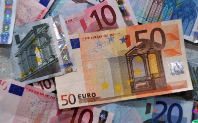 Die Europäische Zentralbank will ein stabiles Preisniveau im Euro-Raum sichern. Dazu braucht sie eine gewisse Inflation. Foto: Philippe Huguen | AFP