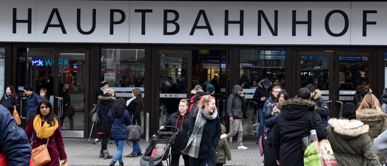 Der Düsseldorfer Hauptbahnhof. Foto: Patrik Stollarz | AFP