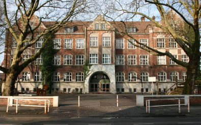 Durch die Seite „JedeSchule.de“ kommt jeder leicht an Informationen über deutsche Schulen heran. Foto: CC BY-SA 3.0 | Frank Vincentz / wikipedia.org