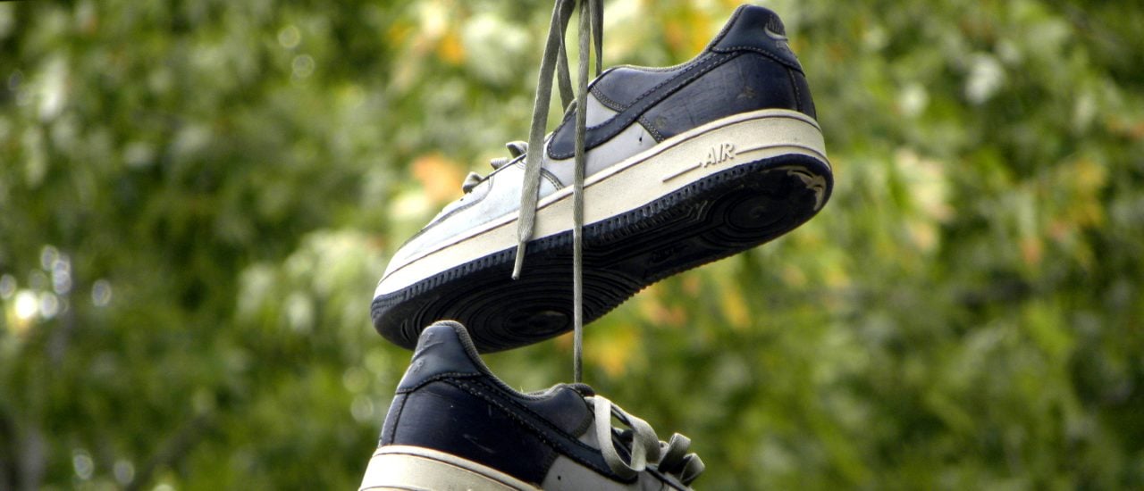 Neue Sneaker werden schnell dreckig. Aber wie bekommt man sie wieder sauber? Foto: Sneakers | CC BY 2.0 | nathanmac87 / flickr.com