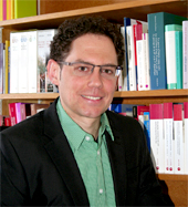 Dr. Stefan Seidendorf - ist stellvertretender Direktor des Deutsch-Französischen Instituts Ludwigsburg.