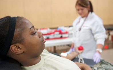 Blutspenden sind lebensnotwendig für viele Patienten. Foto: 130406-Z-BC699-109 | CC BY-ND 2.0 | Minnesota National Guard / flickr.com